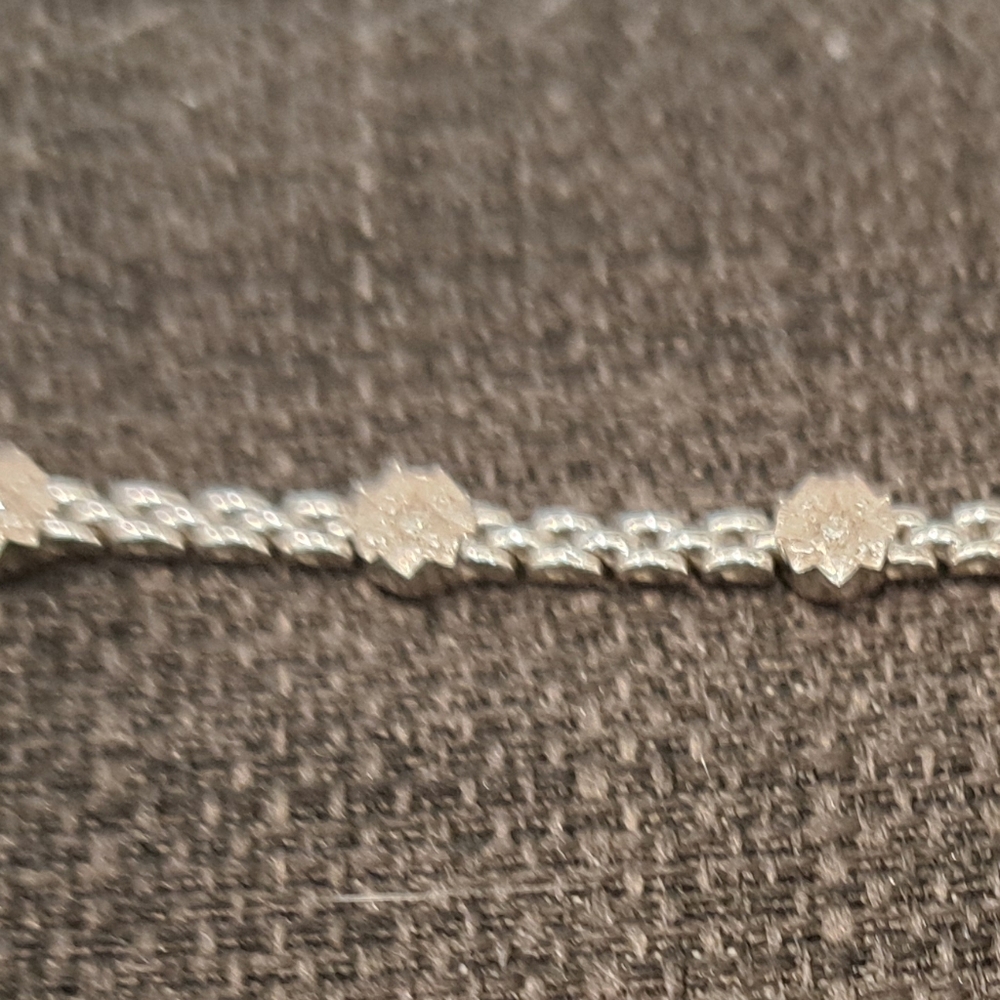 Elegant 14K White Gold Motif Ten Diamond Station Stack Chain Bracelet